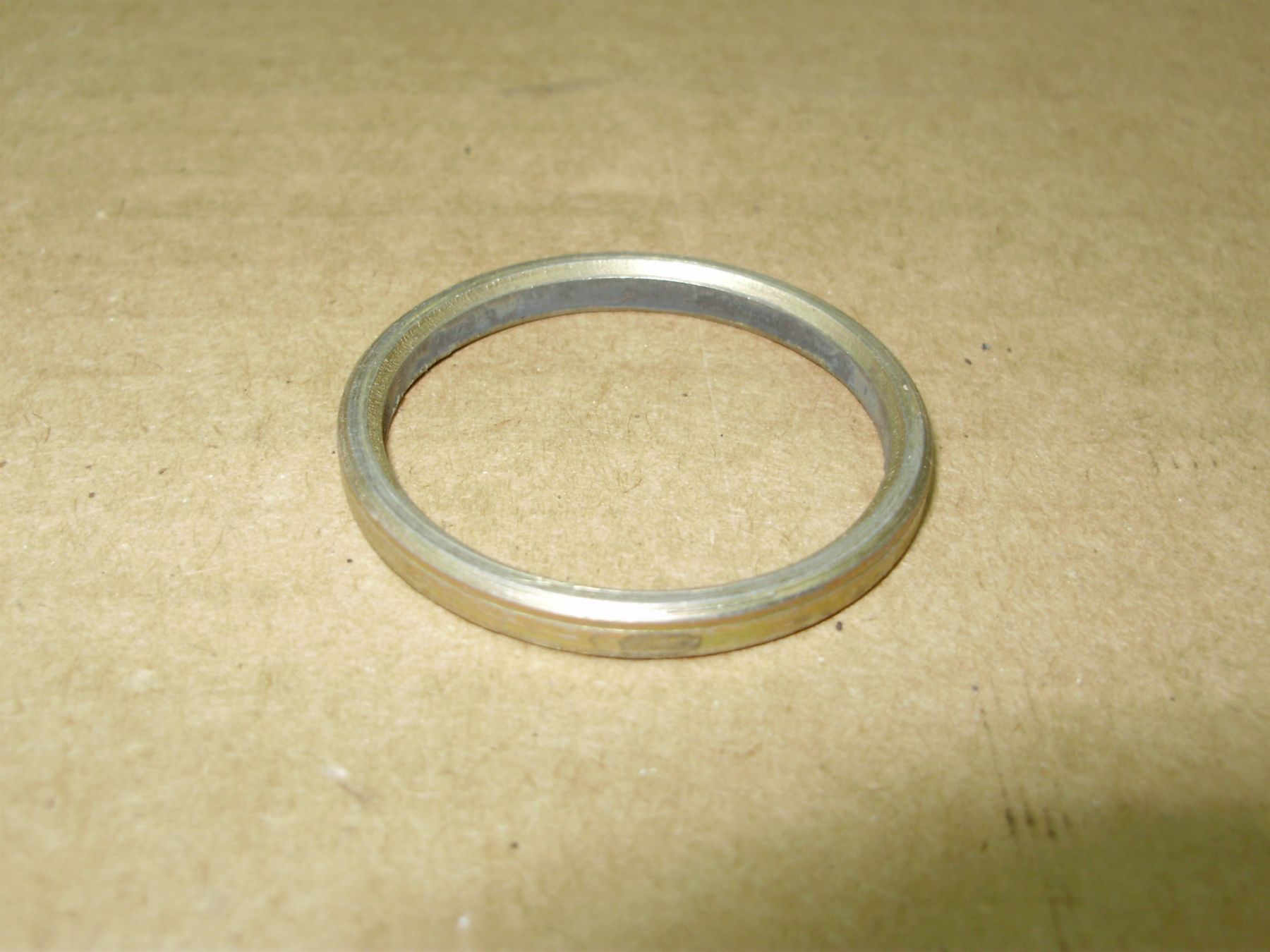 Распорное кольцо