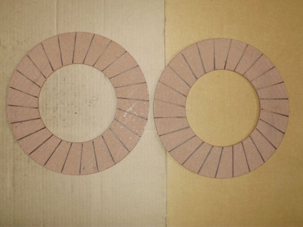 Накладка диска сцепления ЗМЗ-406 (240х160х3,5)