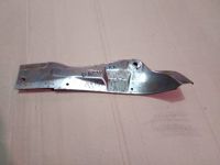 Распорка облицовки фары Г-3302 правая Распорка облицовки фары Г-3302 правая