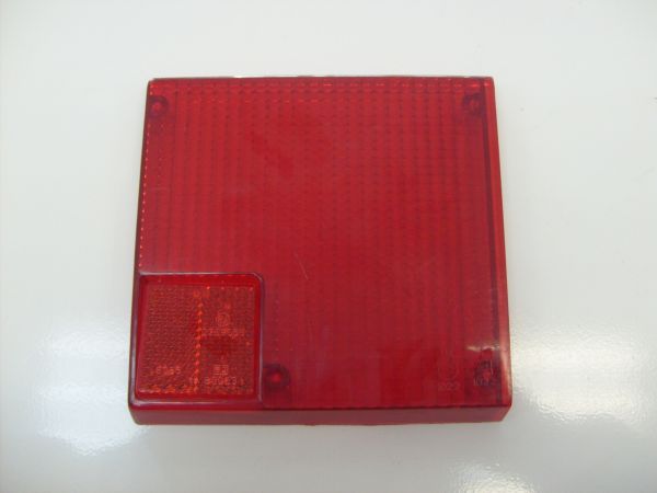 Рассеиватель з/фонаря Г-31029 левый красный