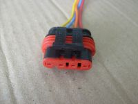 Разъем (004) погружного бензонасоса внешний