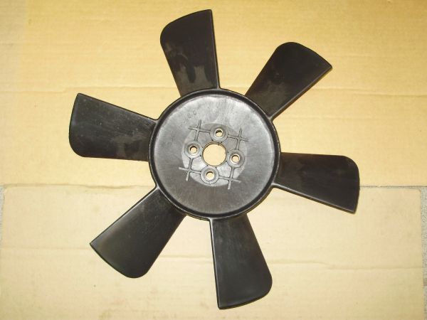 Вентилятор УАЗ (крыльчатка) пластмасс  6 лопастей без гидромуфты