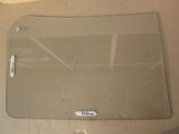 Стекло ветровое УАЗ-469 (половинка) Стекло ветровое УАЗ-469 (половинка)