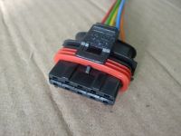 Разъем (028) 5 контактов ДМРВ BOSCH