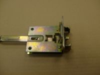 Механизм замка двери УАЗ-452 левый н/о