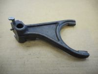 Вилка РК УАЗ вкл.переднего моста в сб.