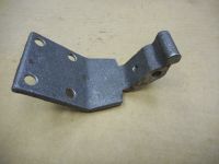 Петля двери УАЗ-452 передней верхняя