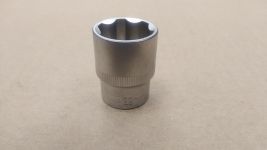 Головка торцевая 22 мм 1/2" Головка торцевая 22 мм 1/2"