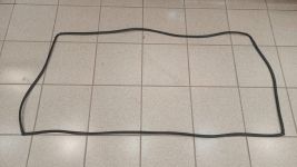 Уплотнитель ветрового стекла УАЗ-3163 Патриот с 2014 г. Уплотнитель ветрового стекла УАЗ-3163 Патриот с 2014 г.