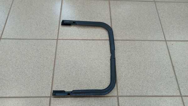 Уплотнитель форточки салона УАЗ-452 правый