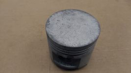 Поршень 402 93,0