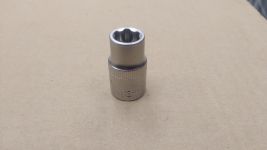 Головка торцевая 12 мм 1/2" Головка торцевая 12 мм 1/2"