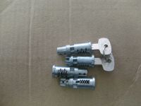 Личинки замков дверей Г-2705